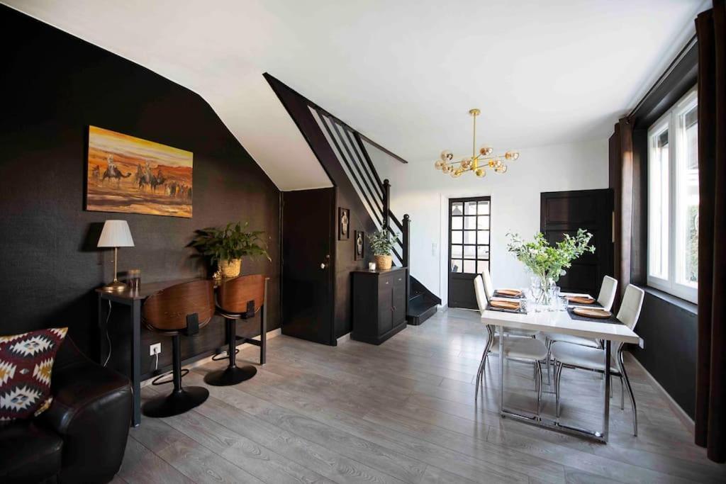 Jolie Maison Sur Orleans, Parking & Climatisation Exterior photo